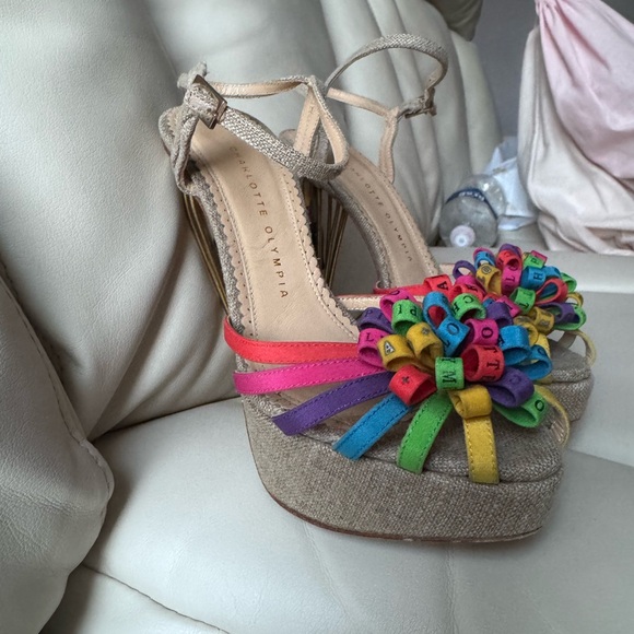 Charlotte Olympia Red and Pink Heels with Playful Design - Picture 2 of 6